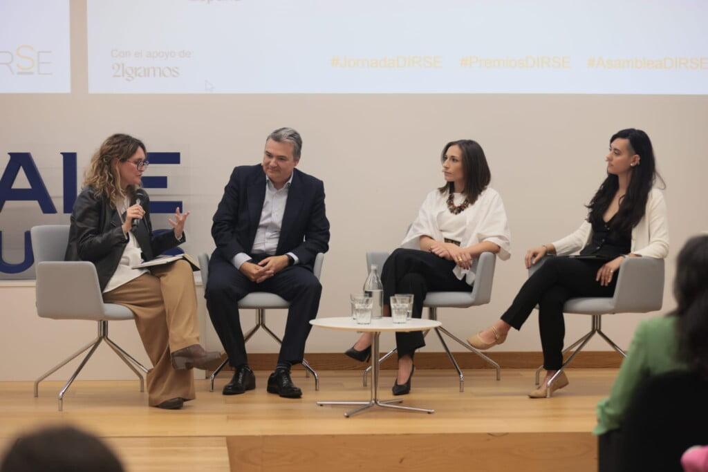 Segunda mesa de debate con Dulcinea Meijide, German Granda, Carmen Jiménez y Laura Reboul