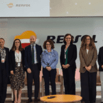 Foto de familia, de derecha a Izquierda: Carlos Arango, Roberto Ballester, Marta Piedrafita, Isabel Moreno, Daniel Romero, Clara Rey, Isabel Gascón, Mar Granados, Beatriz Alonso y Ignacio Velo