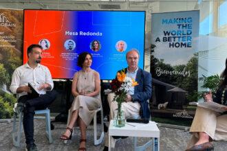 Mesa redonda en la presentación del Barómetro 2024