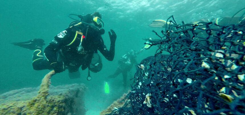 Acción submarina de protección de nuestros mares - Gravity Wave