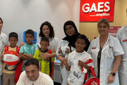 Fundación GAES Solidaria junto a los niños y niñas refugiados en su iniciativa de salud auditiva