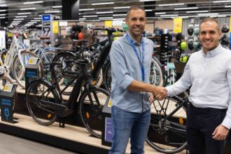 Decathlon y AMBE tienen como objetivo fomentar el uso de la bicicleta entre los ciudadanos