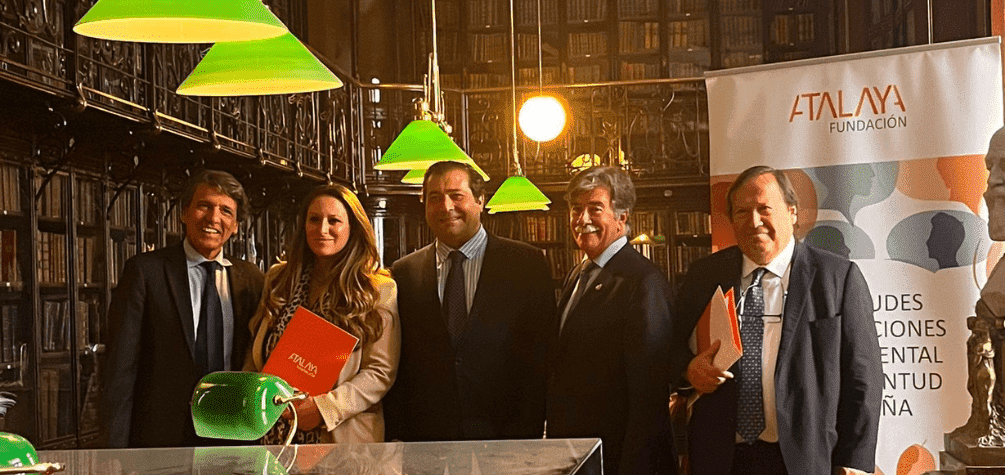 Directiva de la Fundación Atalaya y comité científico
