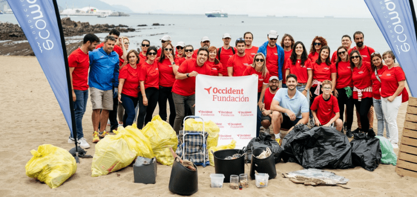 Aparte de la limpieza y recogida de residuos de las playas, la actividad tuvo como objetivo concienciar a los participantes sobre la problemática de los residuos en el mar y en los márgenes de ríos y pantanos