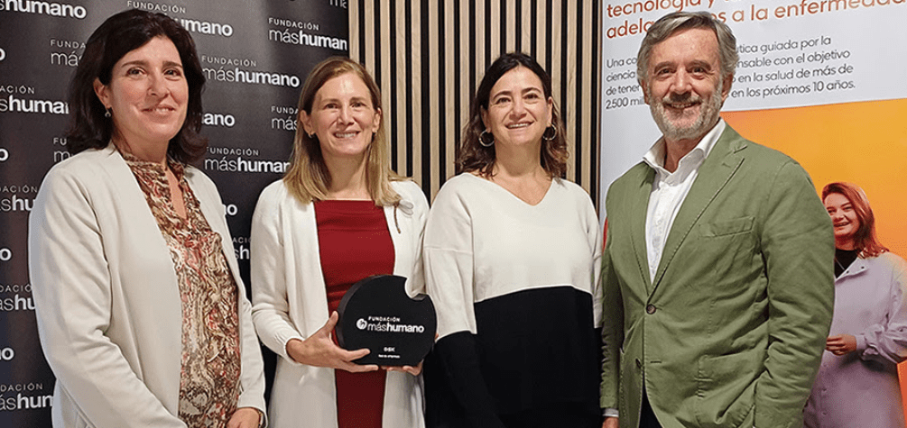 (De izq.a dcha. Beatriz Sánchez Guitián (directora general Fundación máshumano), Ana Valdivielso (directora RRHH GSK España), Ana Palazón (responsable RRHH GSK), Tomás Pereda (subdirector general Fundación máshumano)
