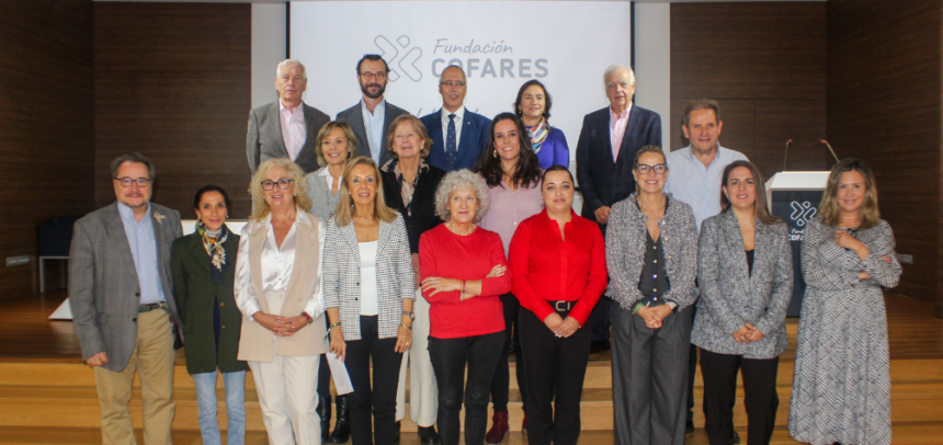 En colaboración con organizaciones de pacientes y profesionales sanitarios, la iniciativa divulgativa ‘Hablando con…’ visibiliza distintas patologías y la realidad de las personas que las padecen