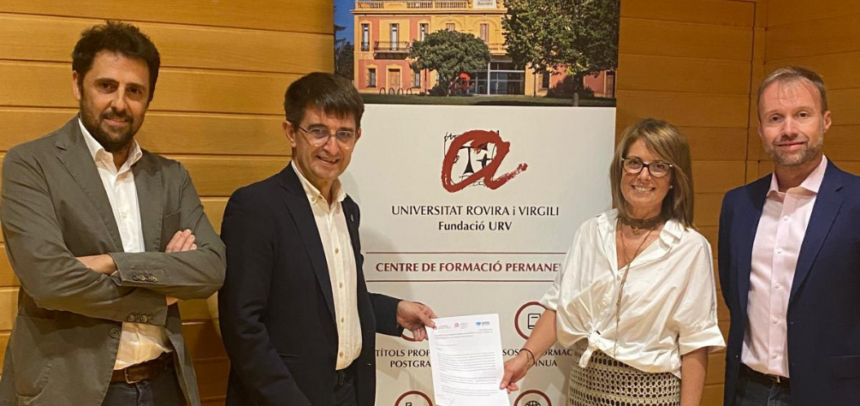 El acto de entrega del premio al trabajo titulado ‘Estudio de viabilidad para el diseño, la producción y la comercialización de generadores estacionarios de H2’ -elegido por su aplicabilidad, entre otros factores- tuvo lugar en la Fundació URV Centre de Transferència de Tecnologia i Innovació