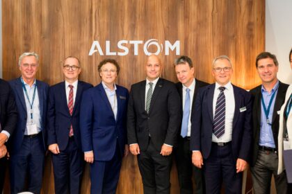 Firma del acuerdo entre Schaeffler y Alstom