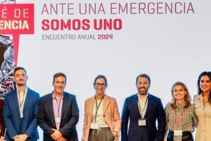 Foto de familia de los ponentes del Encuentro 2024 organizado por el Comité de Emergencia