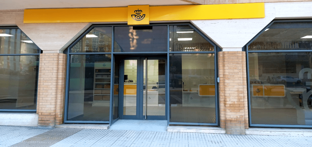 La esperada sucursal de la C/ Almirante León Herrero 13-15 ya está operativa una vez finalizadas las obras de adaptación del local y todos los trámites necesarios.