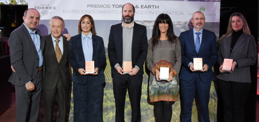 Imagen grupal premiados VIII Premios Torres Earth