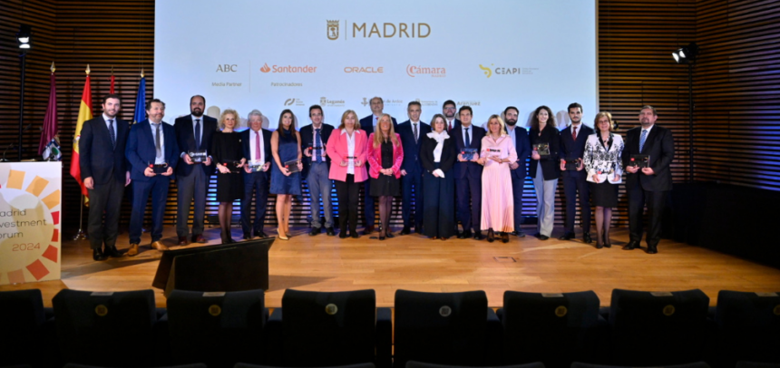 Imagen grupal de la entrega de premios de la Comunidad de Madrid a Globant