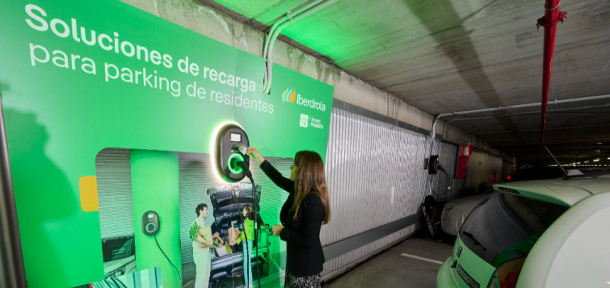 Recarga en un parking para residentes en Madrid