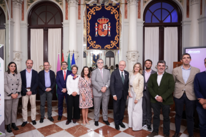 Presentación del Anuario de la Comunicación 2024 en el Ayuntamiento de Málaga