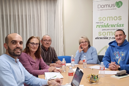 Foto Consejo de Familia en una residencia DomusVi en Noia (A Coruña)