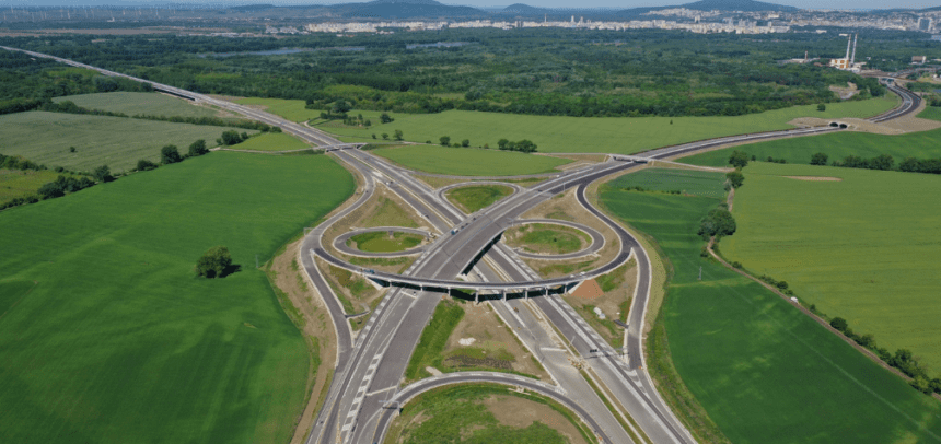 Imagen tramo de carretera en obras en Bratislava