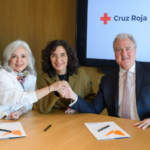 Firma de la renovación de la alianza entre Fundación Naturgy y Cruz Roja