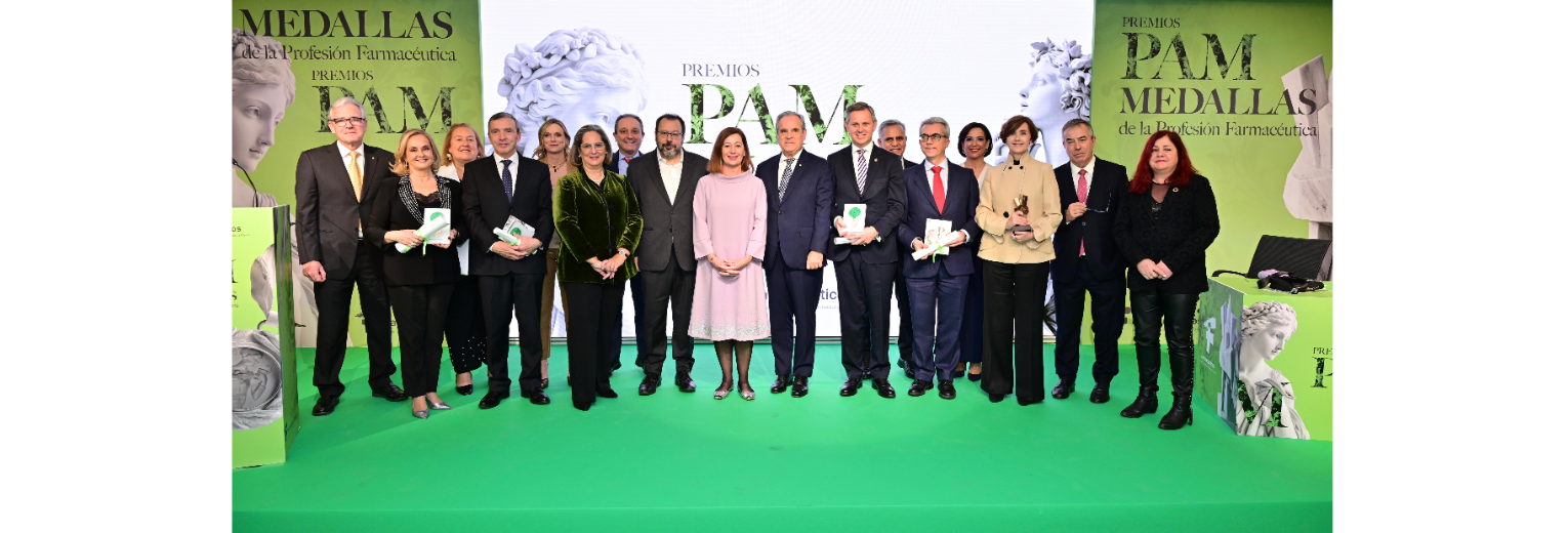 Foto familia Premios Panorama