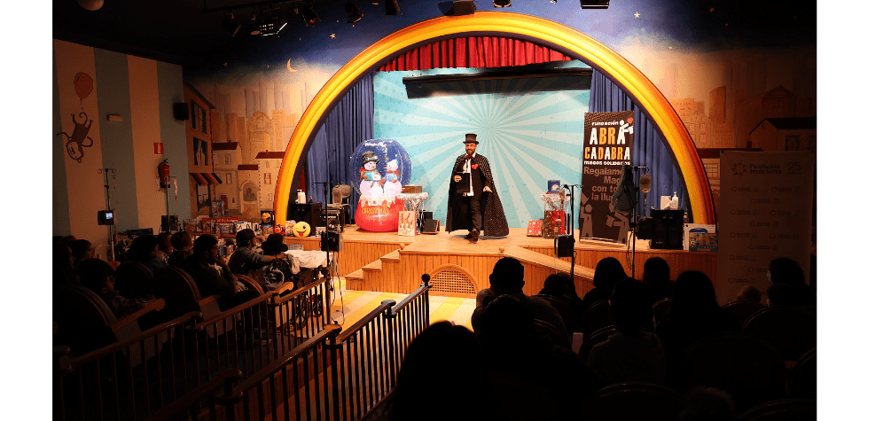 Fundación Occident y Fundación Abracadabra celebran gala de magia solidaria