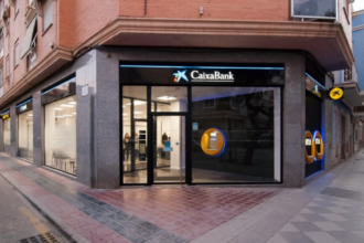 Oficina de CaixaBank en la localidad valenciana de Albal