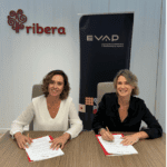 Elisa Tarazona y Marta Iranzo en la firma del convenio Ribera