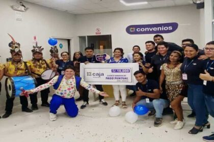 Caja Arequipa entregó 100 mil soles en premios a emprendedores en campaña navideña