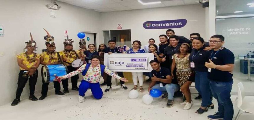 Caja Arequipa entregó 100 mil soles en premios a emprendedores en campaña navideña