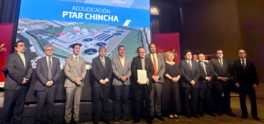 Acto público en el que ProInversión adjudicó a Aqualia el proyecto de la PTAR Chincha