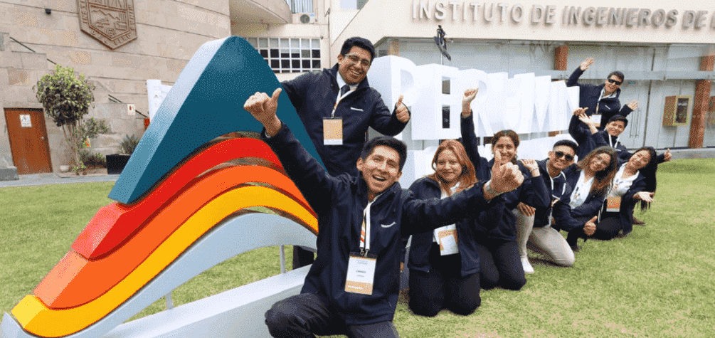 Profesionales jóvenes de diversos ámbitos podrán postular a la beca perumin y participar en la convención minera