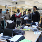 El alumnado del Aula EDP, en el taller de Electricidad de Norte Joven Fuencarral. Foto: Norte Joven.