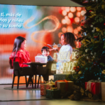 Imagen del Árbol de los Sueños de CaixaBank en la oficina ‘all in one’ de Madrid