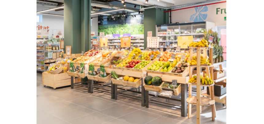 Interior de un supermercado Veritas