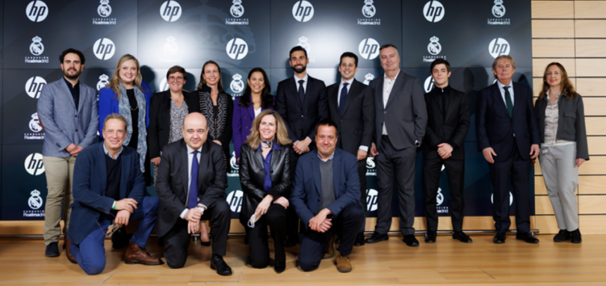 Foto familia HP y Fundación Real Madrid