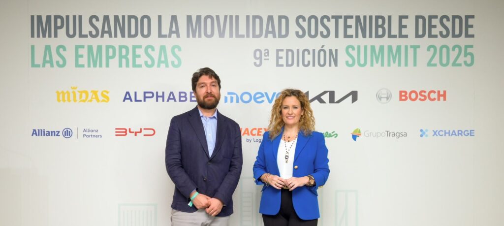 Miguel Álvarez Martínez, nuevo director general de Estrategias de Movilidad de la Secretaría General de Movilidad Sostenible del Ministerio de Transportes y Movilidad Sostenible y May López, directora de Desarrollo de Empresas por la Movilidad Sostenible