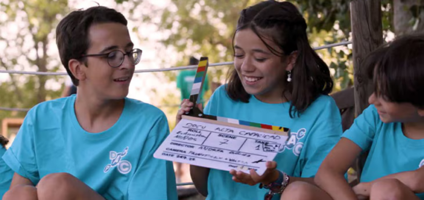 Algunos de los niños y niñas que participan en el documental 'Altas capacidades (Out of the box)'