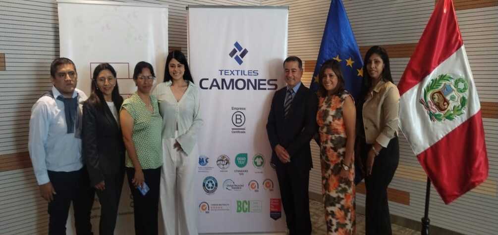 Desfile de moda sostenible destaca el talento de la mujer emprendedora peruana en la industria textil