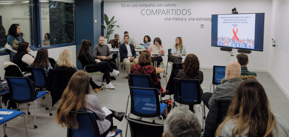 De izq. a derecha: Deva Fernández, Benjamín Rodríguez Sanmartí, Endrys Cisneros Torres, María José Pérez Moracho y Clara Castillo