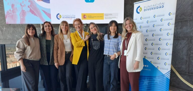 Teresa Viejo, Presidenta de Fundación Diversidad, junto a líderes en inclusión y cero discriminación en el trabajo