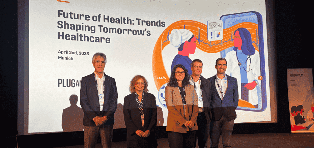 Dr. José Andonegui (HUN), Francesca Cordeiro (Novai), Elena Santana (Naru) , Borja de la Osa (HUN) y David Jurio (HUN)