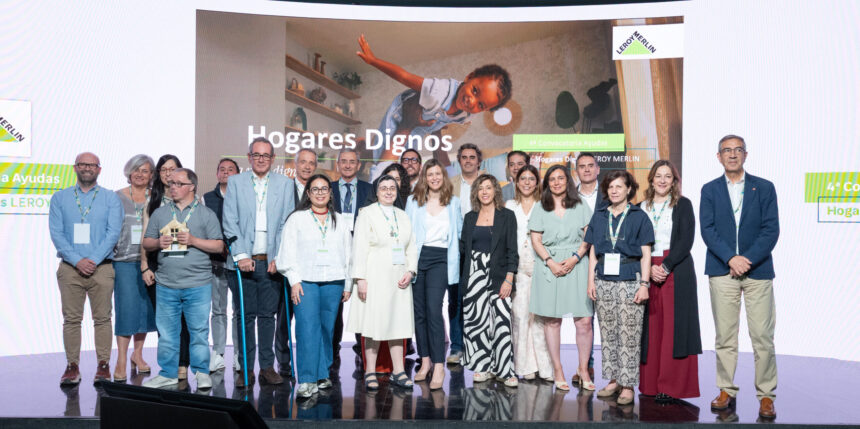25 organizaciones sociales reciben hasta 450.000€ en la 4ª Edición de "Hogares Dignos" - Leroy Merlin España