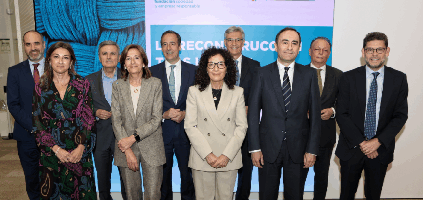 Foto familia jornada sobre la DANA organizada por la Fundación SERES