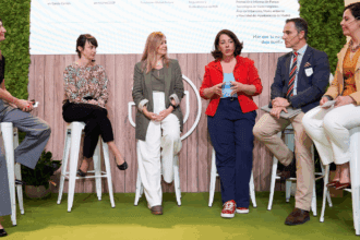 Mesa redonda del evento Ecoembes Talk