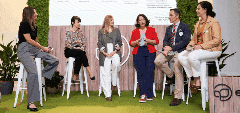 Mesa redonda del evento Ecoembes Talk