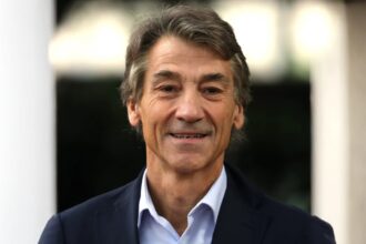 Javier Pujol Artigas es CEO de Ficosa, proveedor global de sistemas avanzados de visión, seguridad y conectividad para el sector de automoción - SERNAUTO
