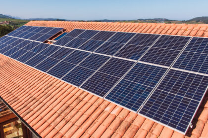 Instalación de autoconsumo energético con Feníe Energía
