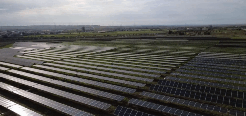 Planta fotovoltaica ‘Colón’ (Huelva)
