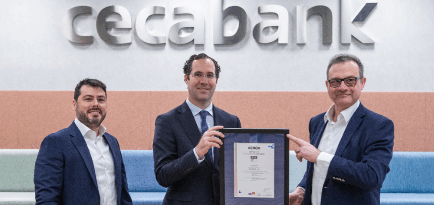 Cecabank recibe certificado AENOR