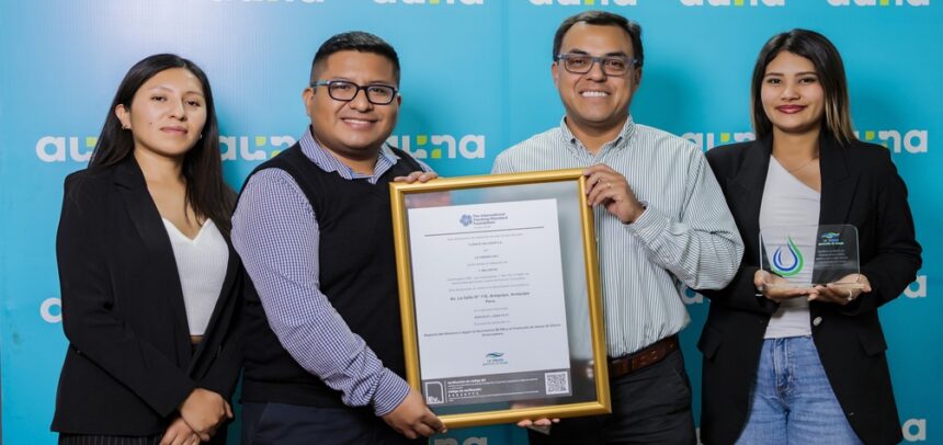 Clínica Vallesur de Auna se convierte en la primera en Arequipa en obtener el certificado I-REC por uso de energía renovable