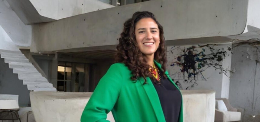 Gabriela Pella Fernández, Ingeniera industrial, docente universitaria en UTEC y gestora de proyectos de innovación social y sostenibilidad