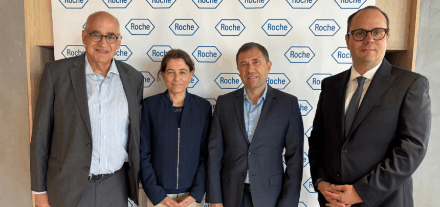 Federico Plaza (Roche Farma), Sara Gómez (Roche Informatics), Juan Fernando Muñoz (Ministerio de Sanidad) y Patrick Wallach (Roche Farma)